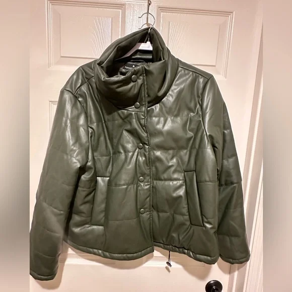 POMANDER PLACE Olive Faux Leather Ralph Jacket from TUCKERNUCK - Picture 4 of 9